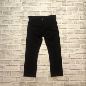 Lululemon Cropped Leggings Size 6